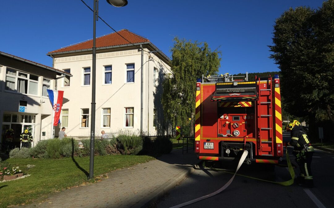 Praktična vježba evakuacije i spašavanja u matičnoj školi