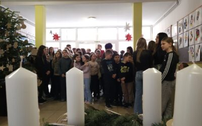 Paljenje druge adventske svijeće